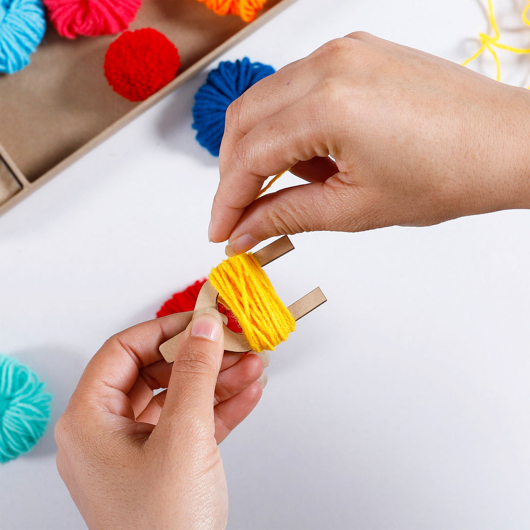 DIY Pompom Making Kit