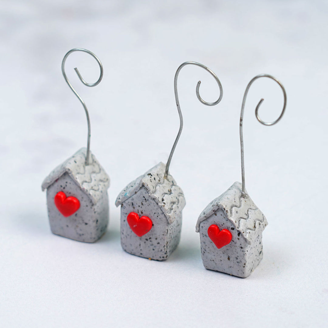 Handcrafted Clay Hut Shaped Photo Holder With Hearts | Set of 3
