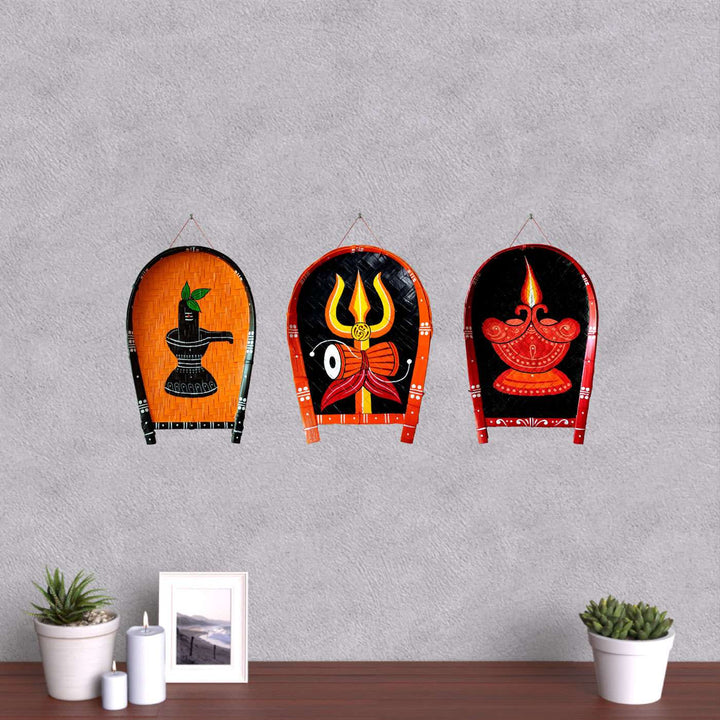 Handpainted Damru Kulo Auspicious Bamboo Wall Decor
