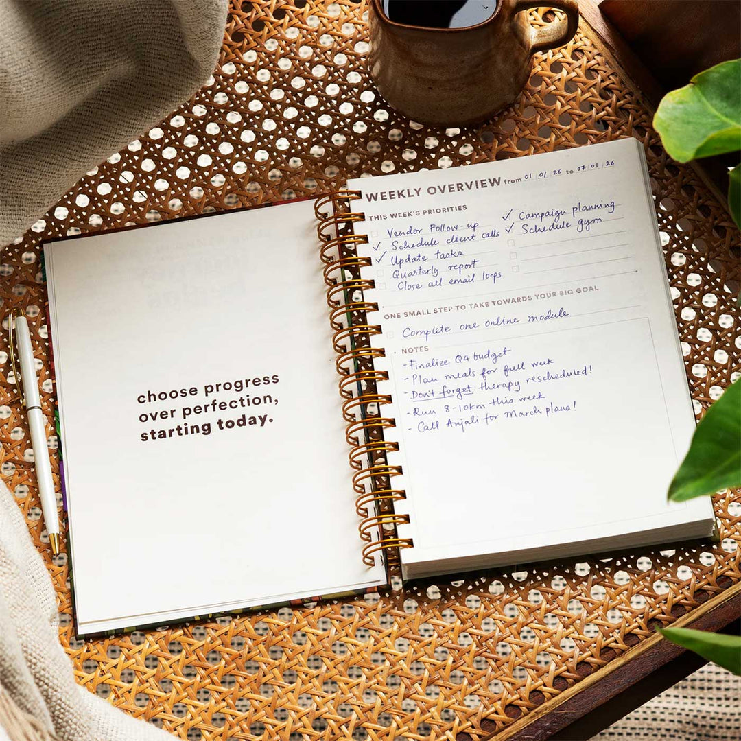 Cozy Room Daily Planner | A5 Size | 230 Pages