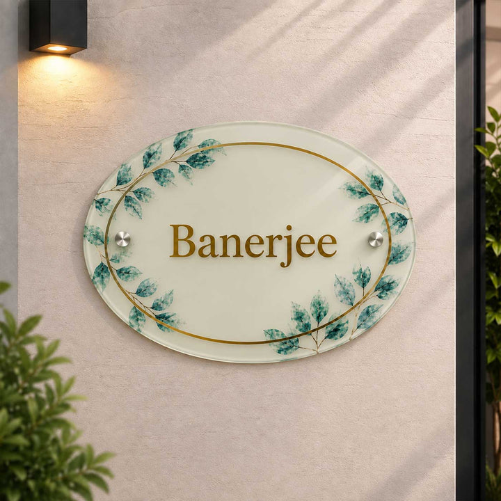 Royal Leaf Design Personalized Round Frosted Acrylic Name Plate For Home