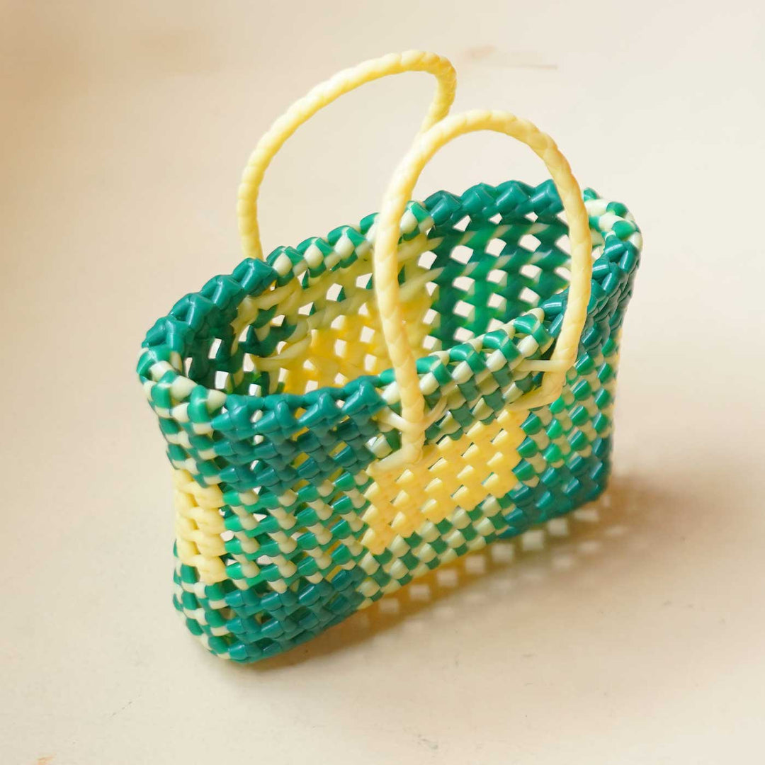 Mini Handwoven Green & Beige Plastic Wire Koodai Bag
