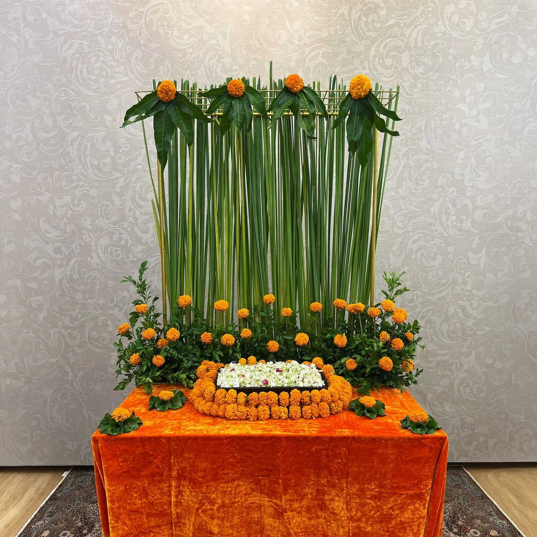 Gold Powder Coated Metal Pooja Backdrop Stand With Jaali Top For Home Mandir