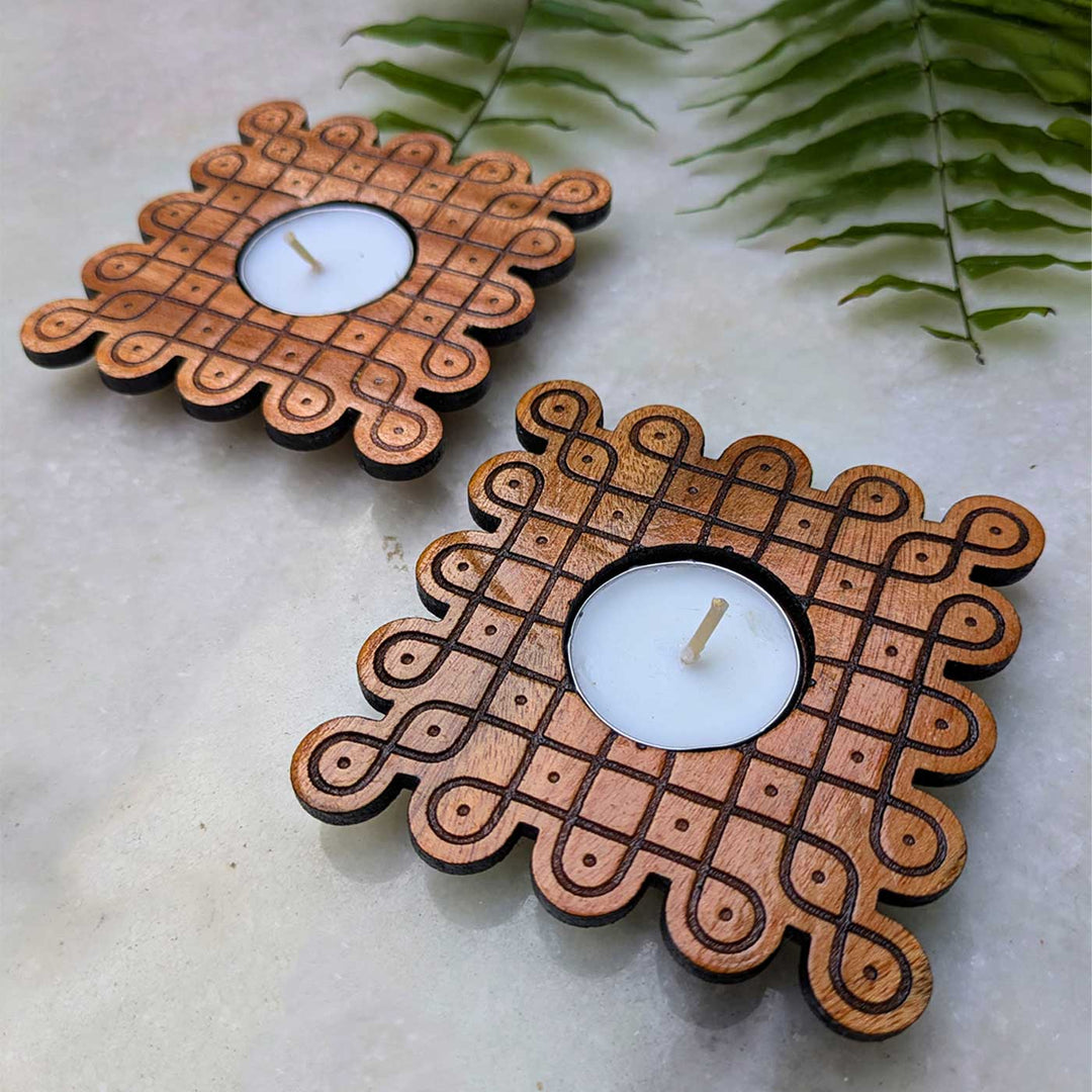 4 pc | Looped Square Hand-Engraved Mahogany Wood Kolam Tealight Holders