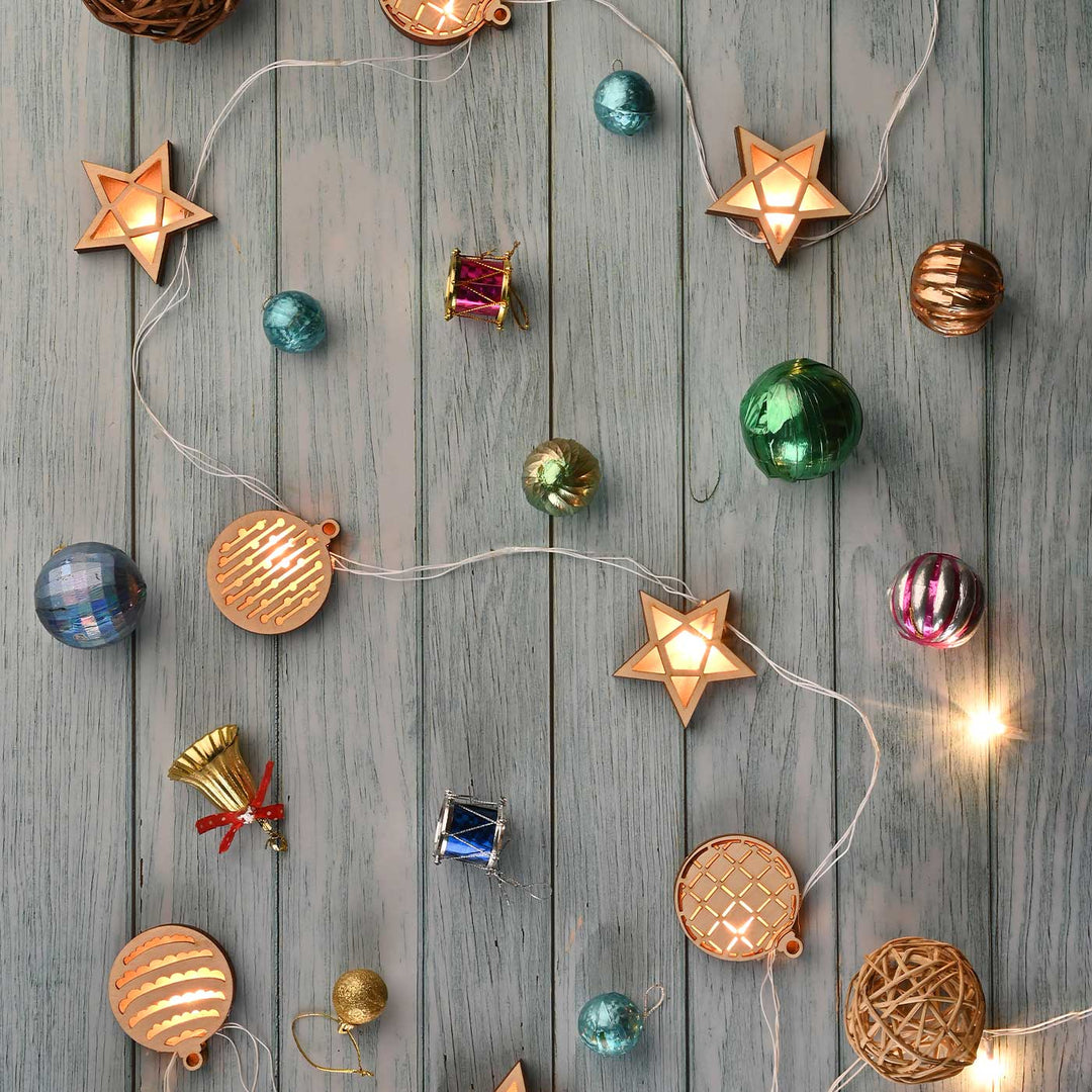 3 m, 14 Bulbs | Decorative Birch Wood 3D Rio Star & Bobbles LED Fairy Light