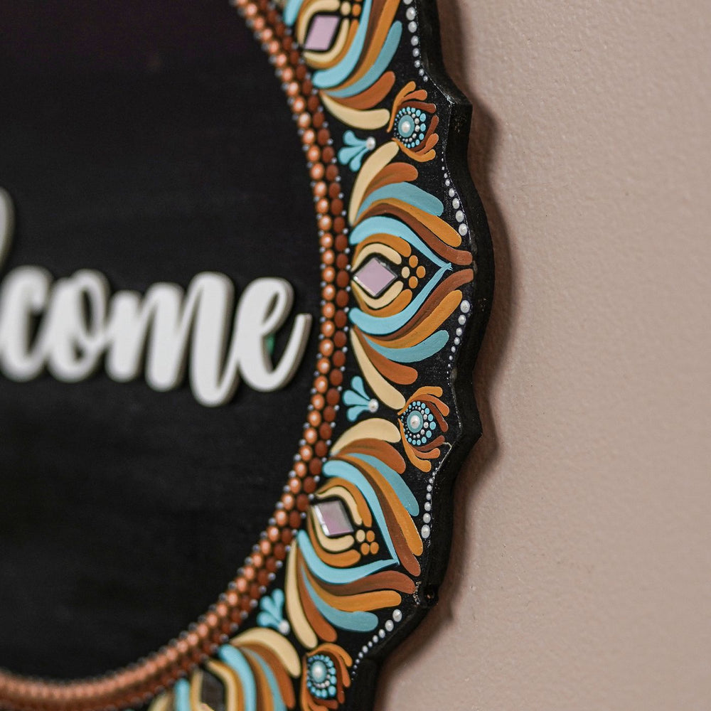 Handcrafted Dot Art Circular Name Plate 2 - Side View Showing Painted Edge