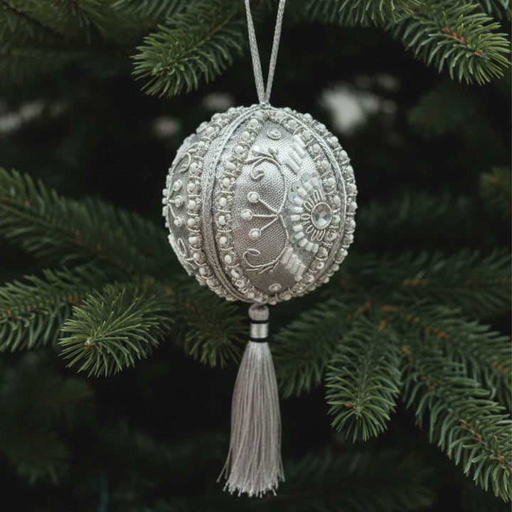 Silver Balls Premium Cotton Zardozi Ornament