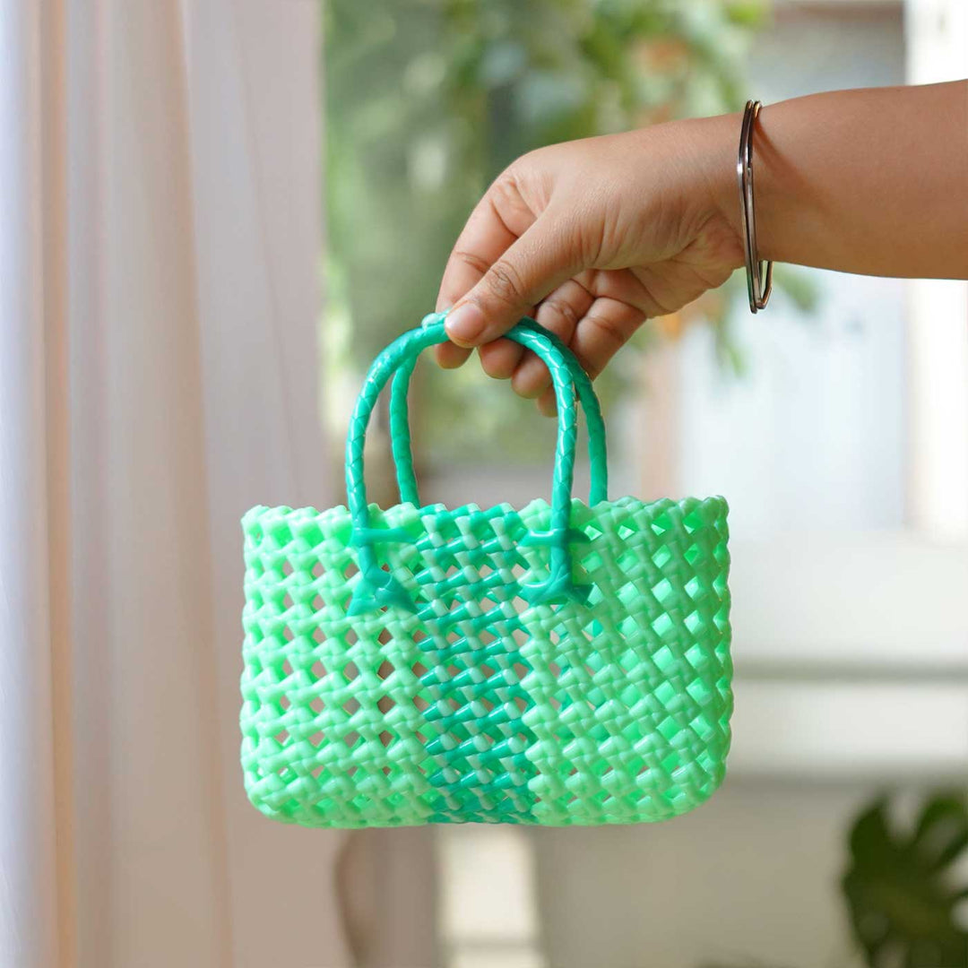 Mini Handwoven Green Plastic Wire Koodai Bag