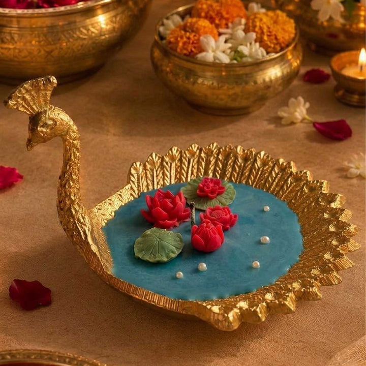 Handmade Peacock Lotus Pond Blue Soy Wax Urli Candle With Mogra Fragrance For Festive Decor