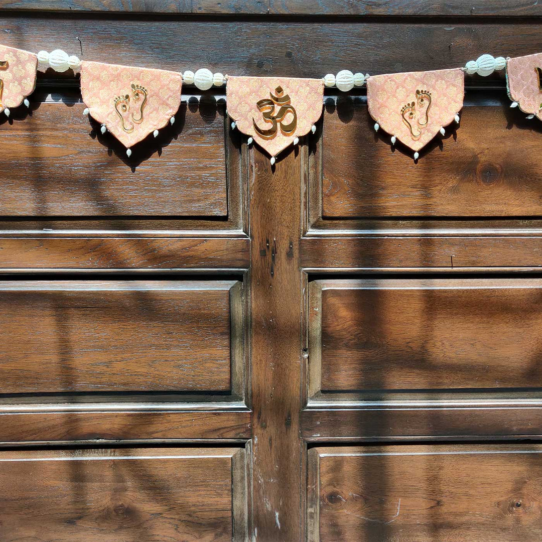 43 In | Handmade Reversible Pink And Green Brocade Toran
