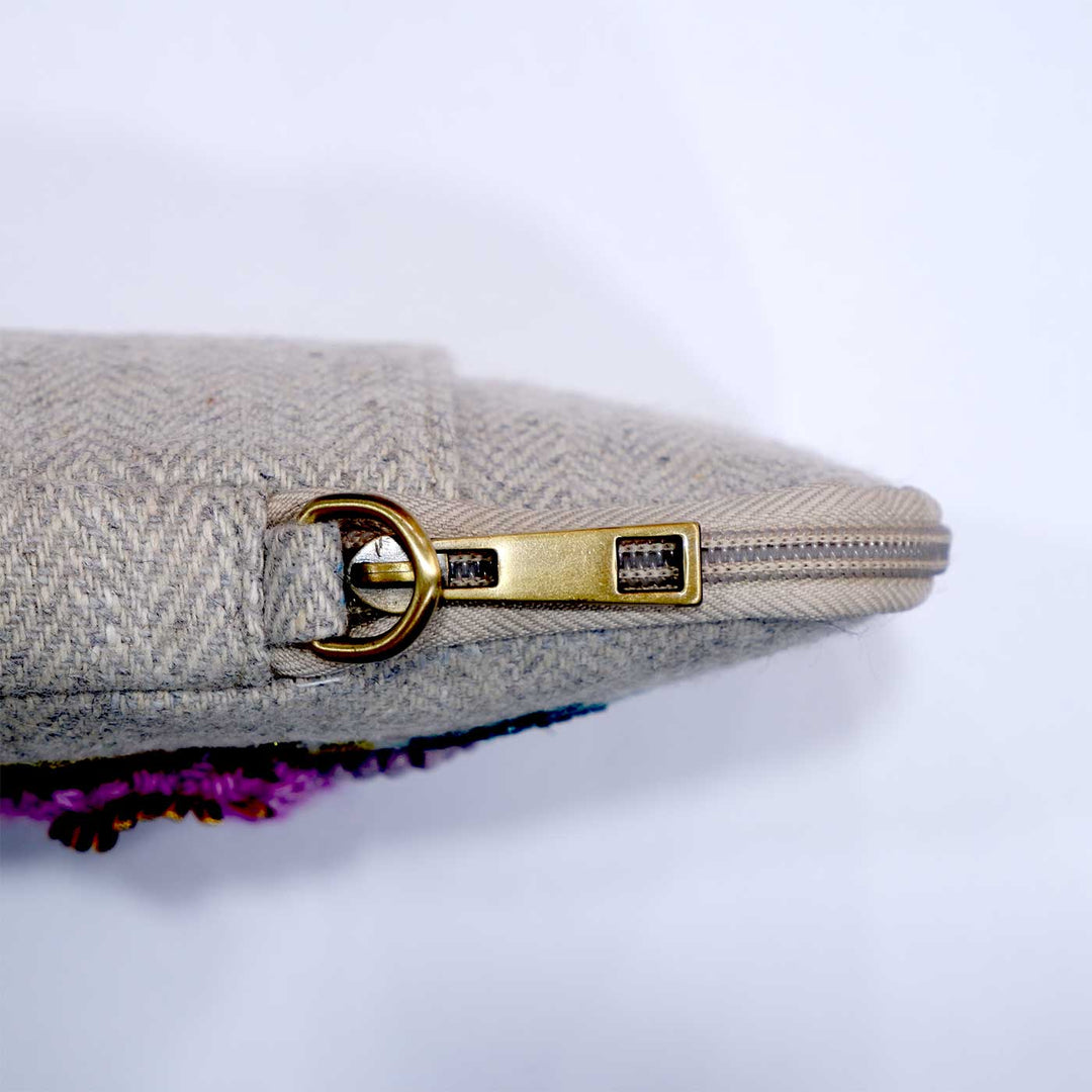 Handmade Embroidered Flowers And Leaves Jacquard Sling Bag