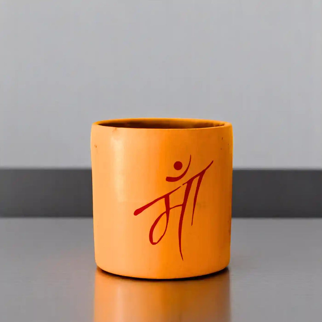 Customized Hand-Painted Maa Theme Terracotta Planter