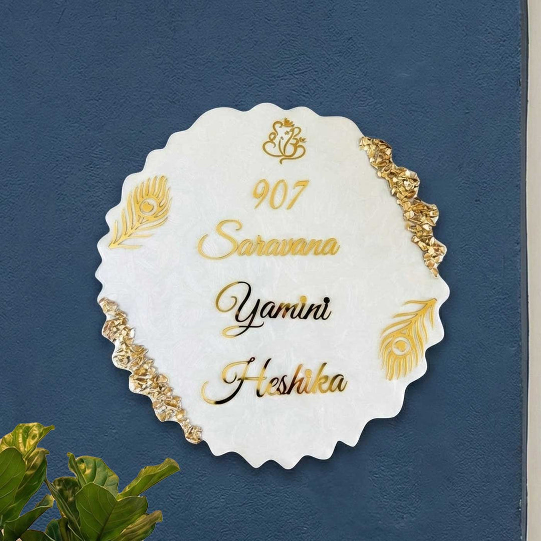 White & Gold Feather Personalized Marble Efffect Wavy Round Resin Name Plate | With 3D Acrylic Letters & Gold Stone Embellishment