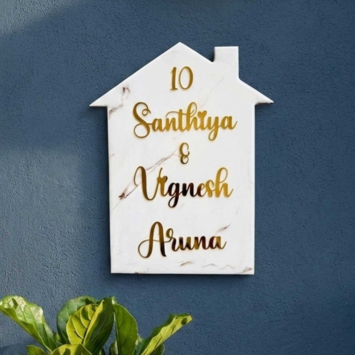 White Minimal Personalized Marble Effect House Shape Resin Name Plate | With 3D Acrylic Letters