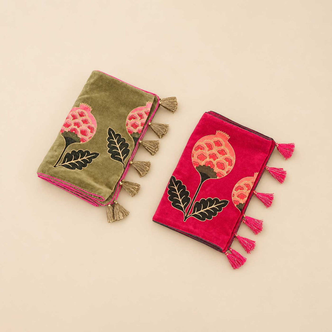 Handmade Anar Screen Printed Velvet Table Runner With Tassels For Festive Dining