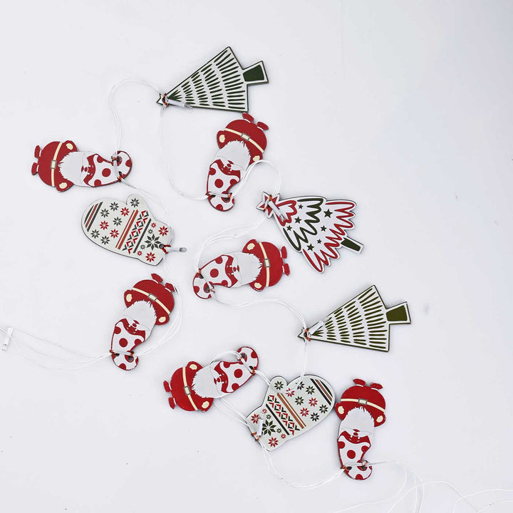 3 m, 14 Bulbs | Decorative Pine Wood Santa & Gloves & Tree LED Fairy Light