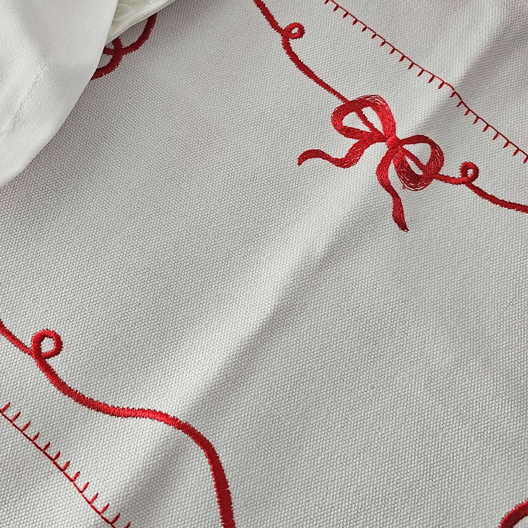 4 Pc | Handmade Embroidered White Wrapped In Love Table Mat