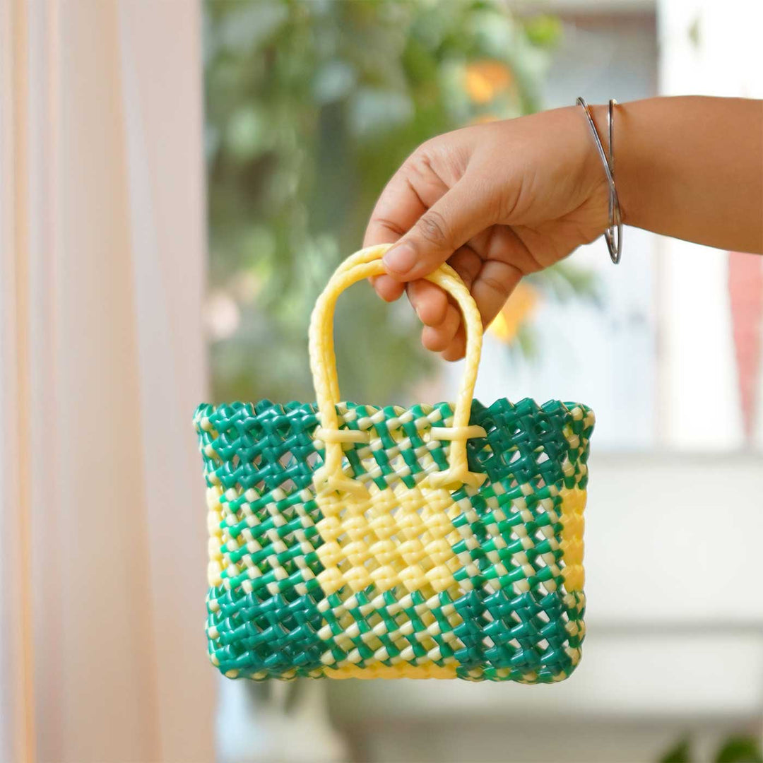 Mini Handwoven Green & Beige Plastic Wire Koodai Bag