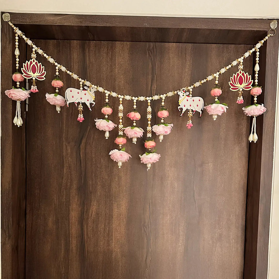 40 / 44 In | Handmade Pink Floral Pichwai Cow Toran