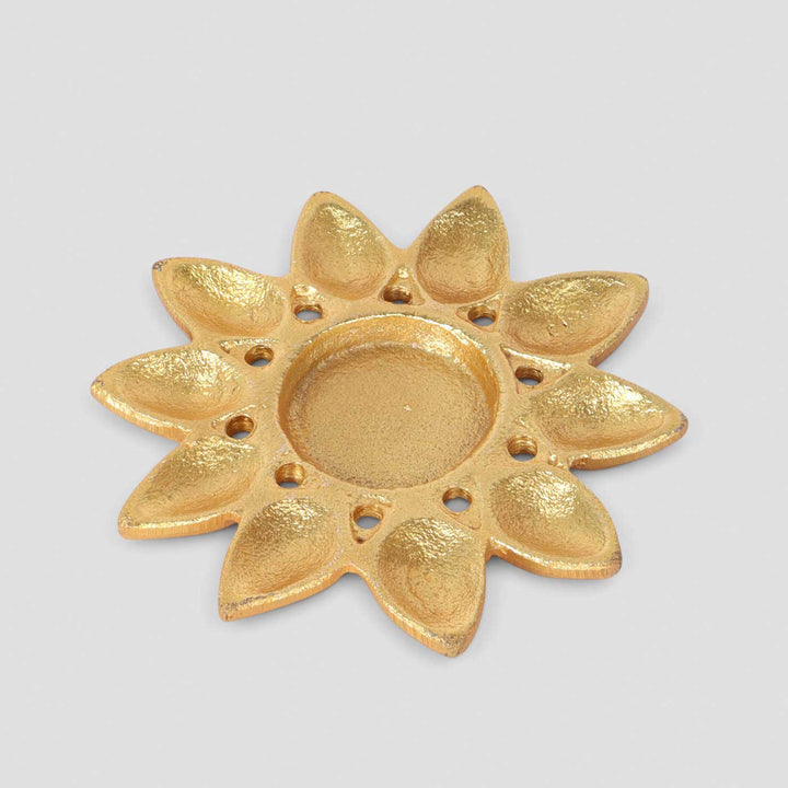 Handmade Flower Aluminium Tealight Holder For Festive Decor