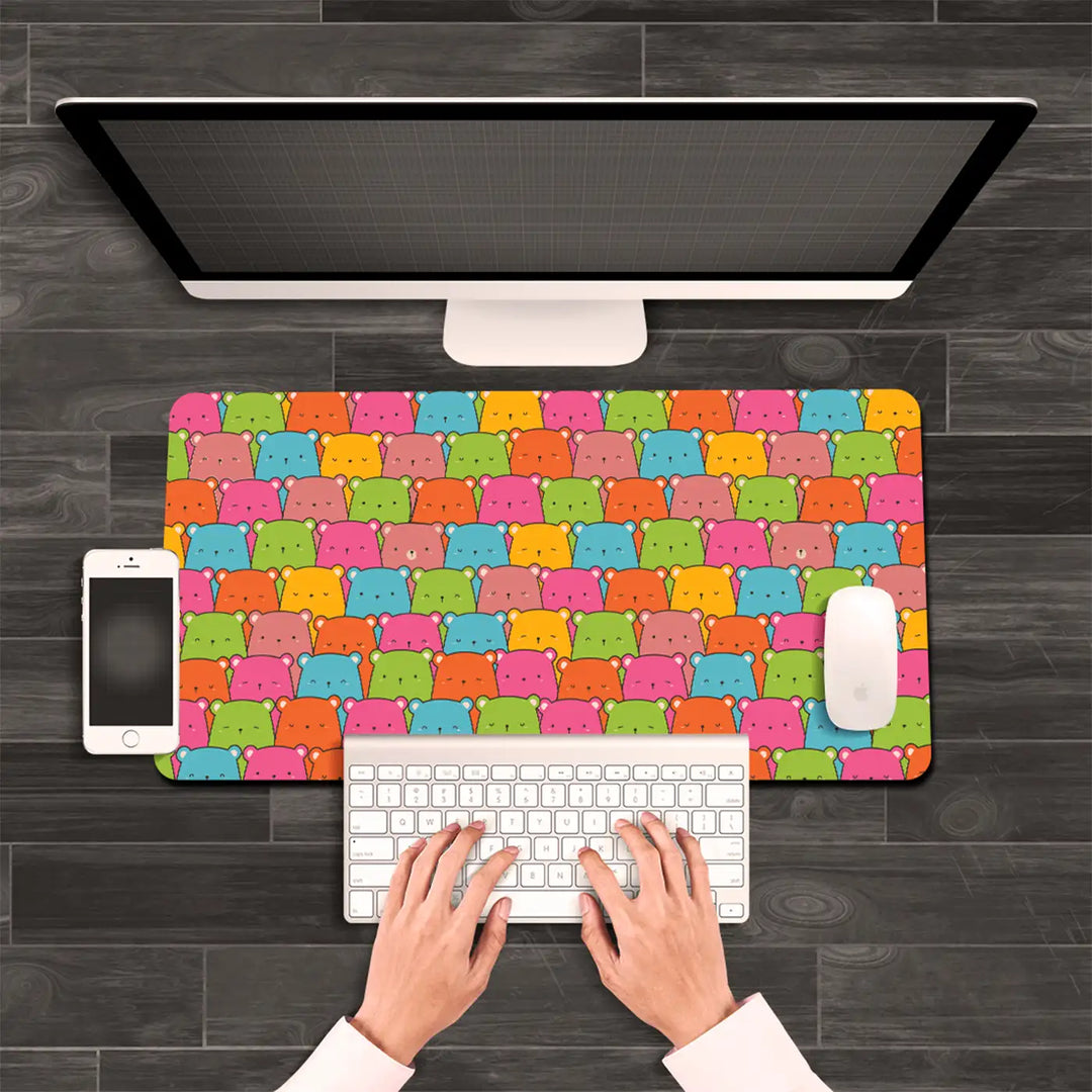 Printed Anti Slippery & Water Resistent Teddy Theme Desk Mat