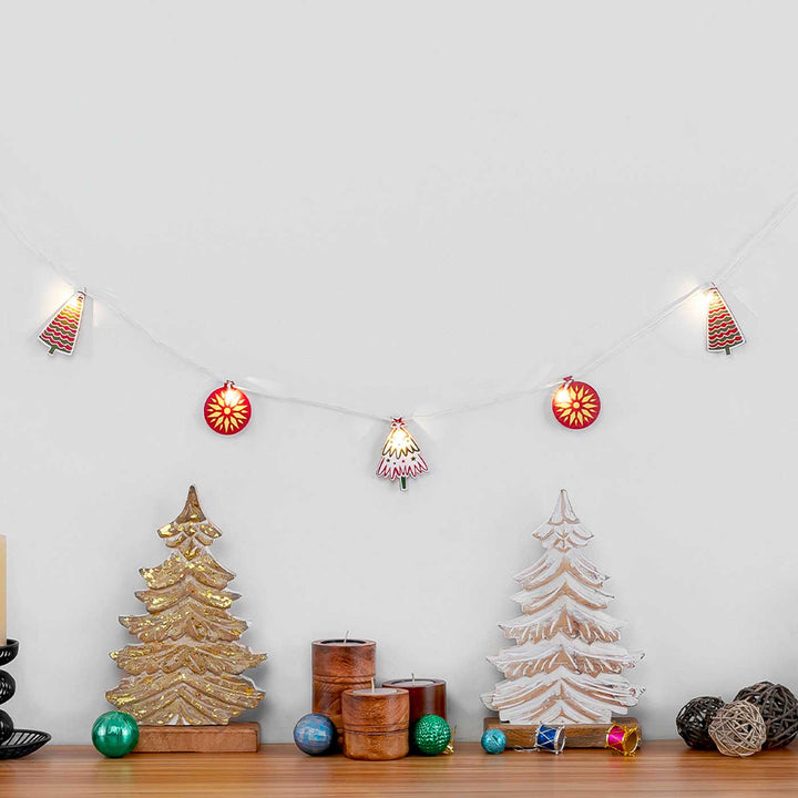 3 m, 14 Bulbs | Decorative Pine Wood Bobble & Christmas Tree LED Fairy Light