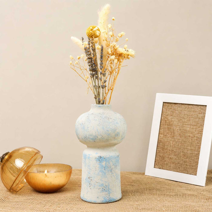 Coastal Bloom Porcelain Vase With Dried Flower Bunch