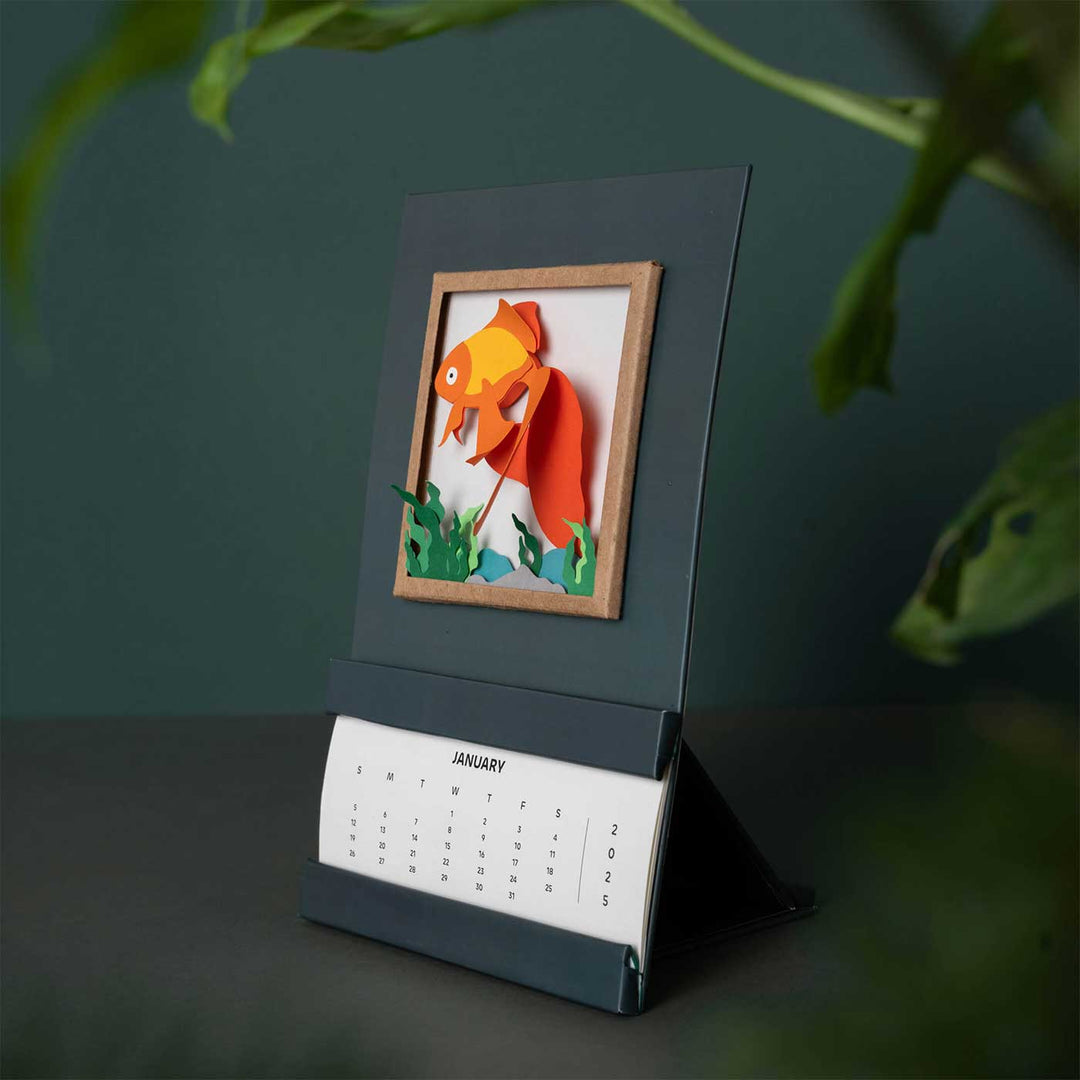 Handmade 3D Gold Fish 2026 Desk Calendar