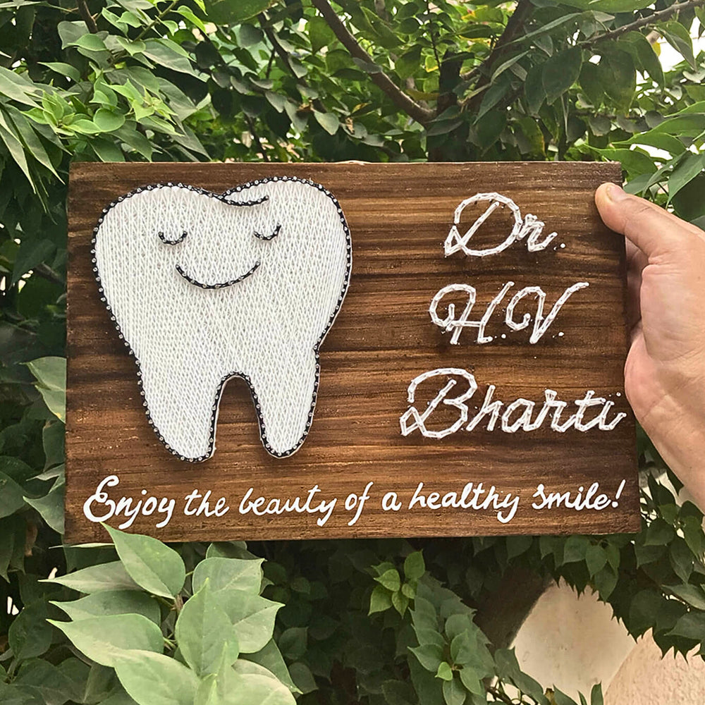 Personalised Dentist Name Plate With Tooth String Art - Handheld Personalized Name Display