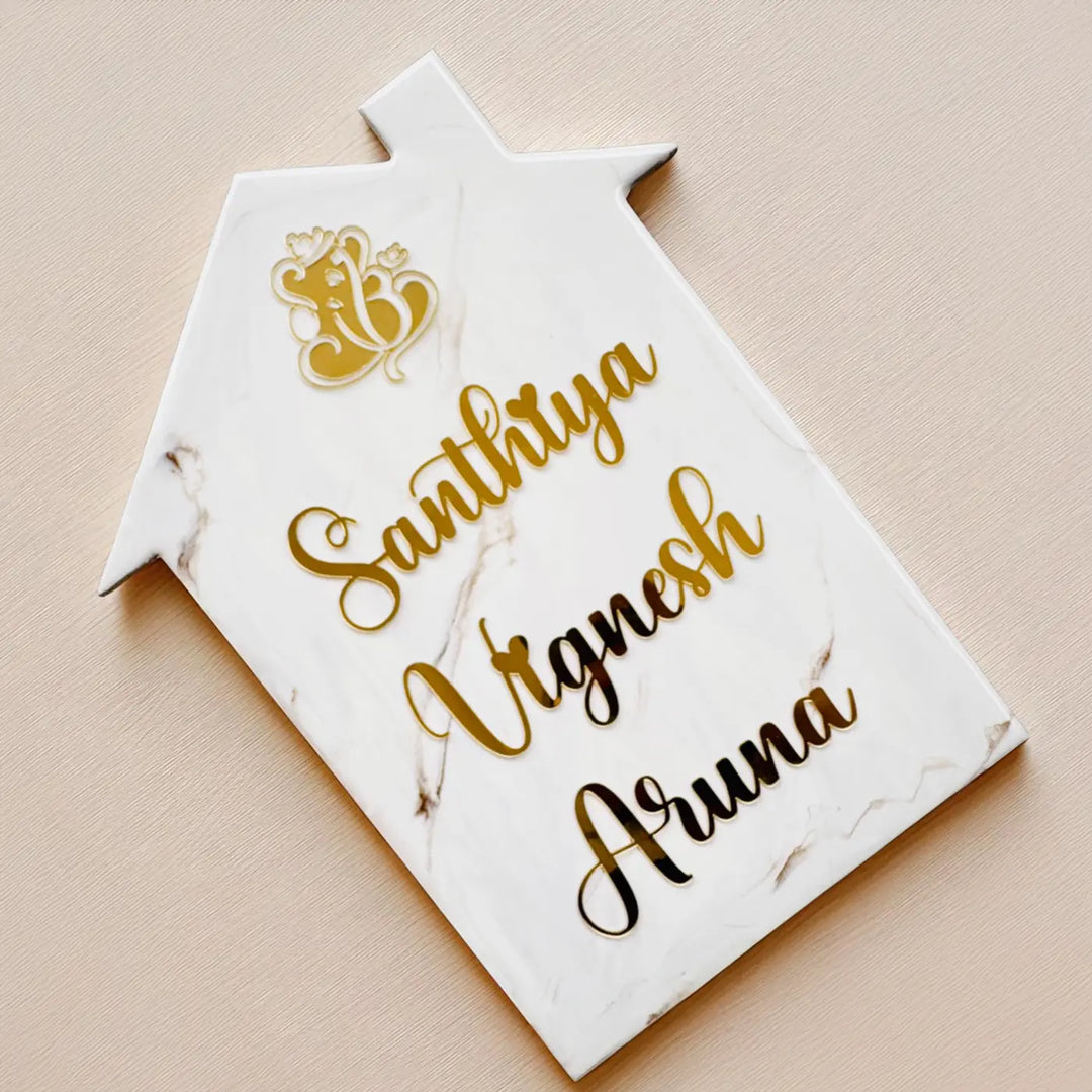 White Minimal Personalized Marble Effect House Shape Resin Name Plate | With 3D Acrylic Letters