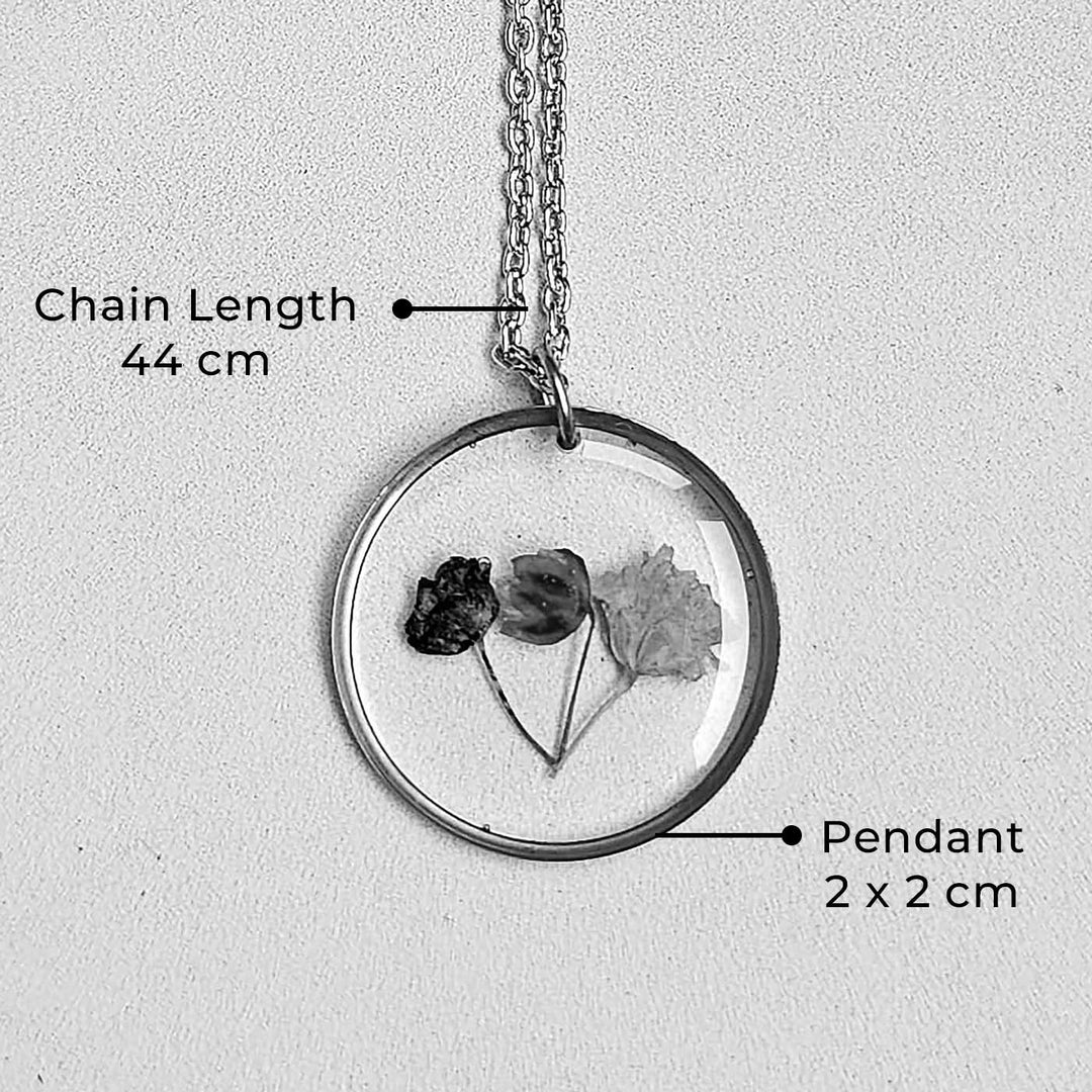Handmade Pressed Flower Art Multicolour Resin Necklace