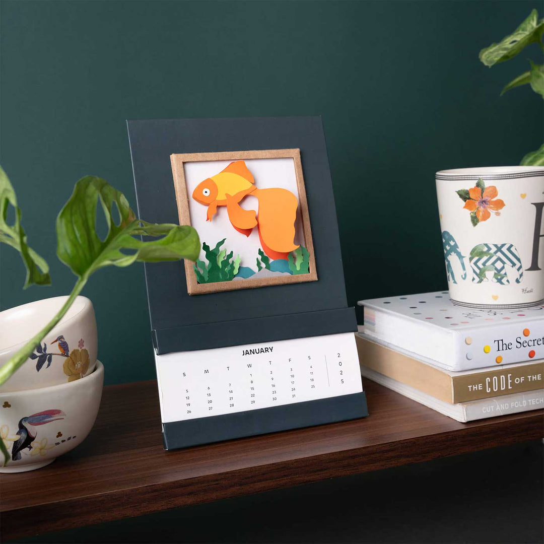 Handmade 3D Gold Fish 2026 Desk Calendar