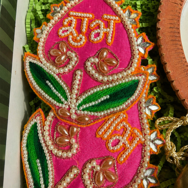 Harit Diwali Celebration Green Gift Hamper With Terracotta Candle And Shubh Labh Potli For Festive Gifting