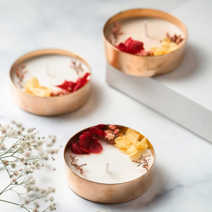 3 Inch, Handmade Copper Finish Urli Scented Candle With Dry Flowers
