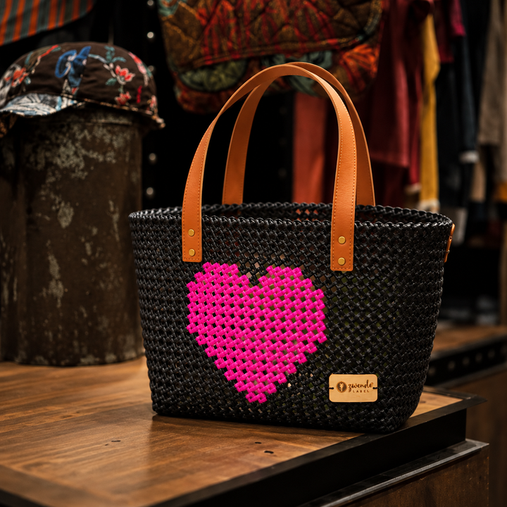 "Double Crush" Pink & Green Heart Mukhya Knot Handmade Wire Koodai Tote Bag