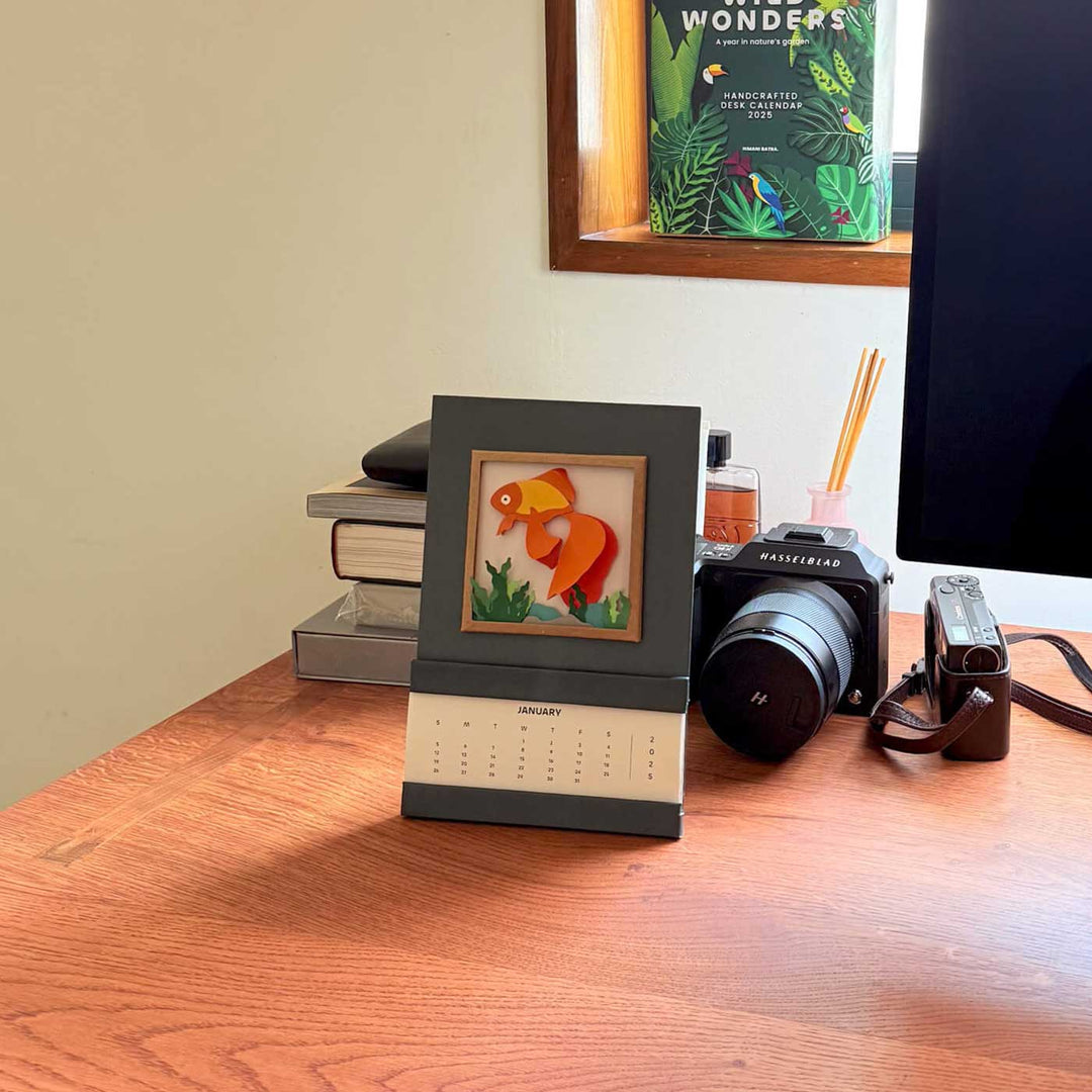 Handmade 3D Gold Fish 2026 Desk Calendar