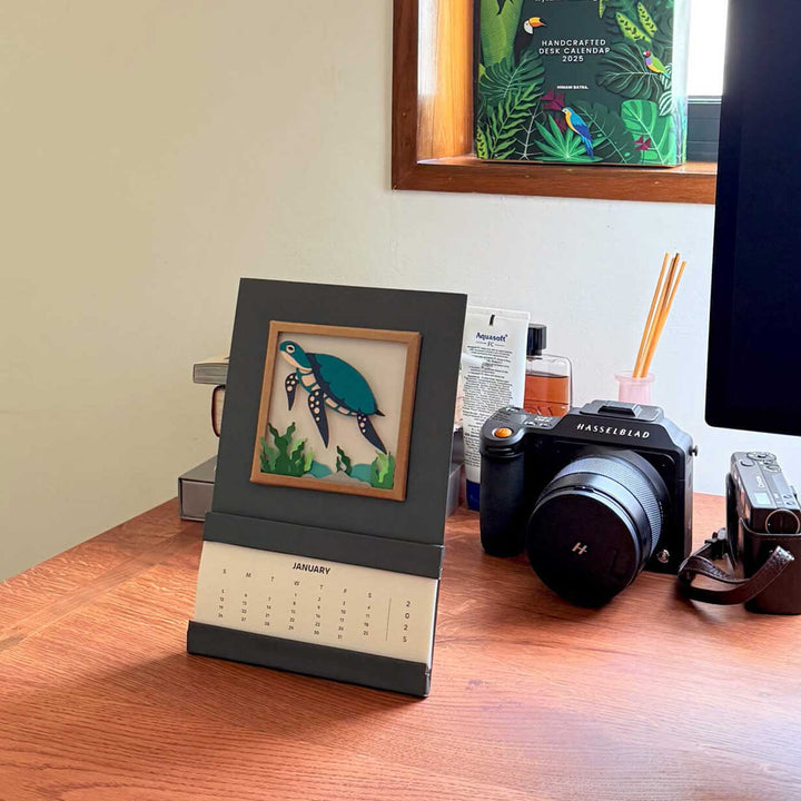 Handmade 3D Turtle 2026 Desk Calendar