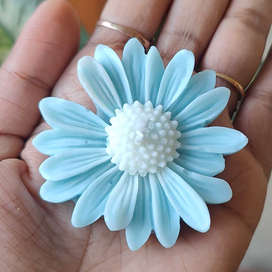 Handmade Daisy Theme Soy Wax Candle