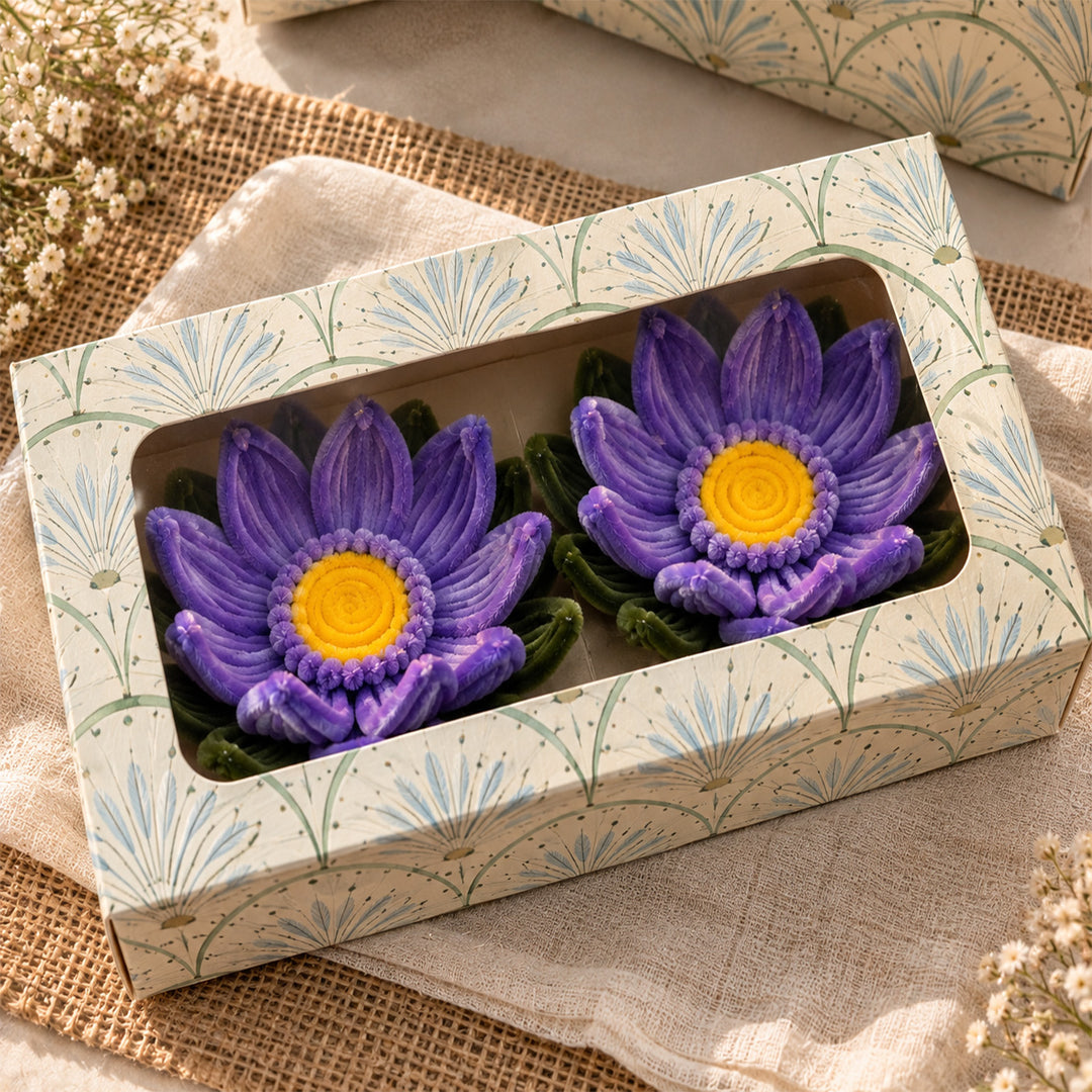 Set of 2 | Handcrafted Lavender Lotus Pipe Cleaner LED Tealight Holders
