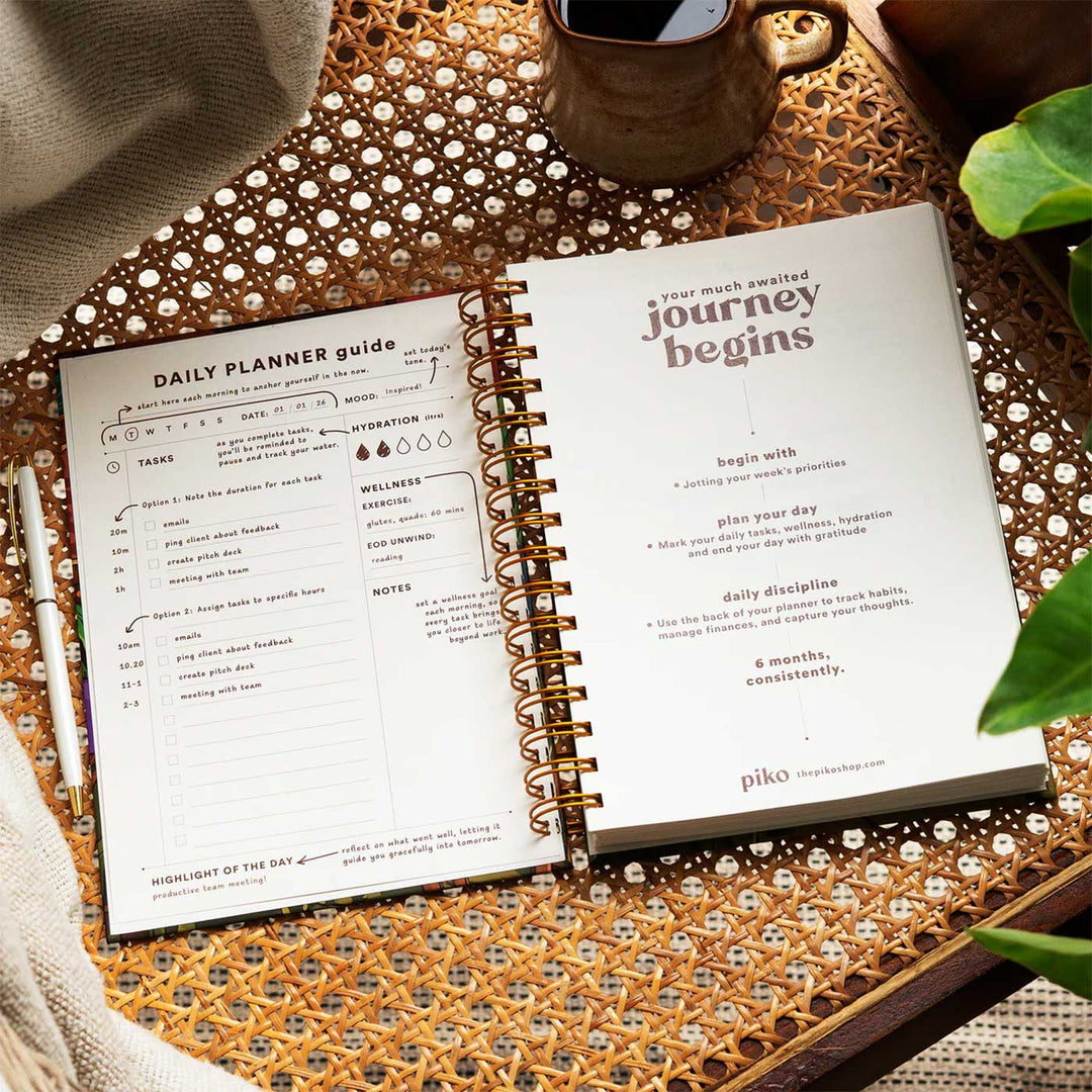 Cozy Room Daily Planner | A5 Size | 230 Pages