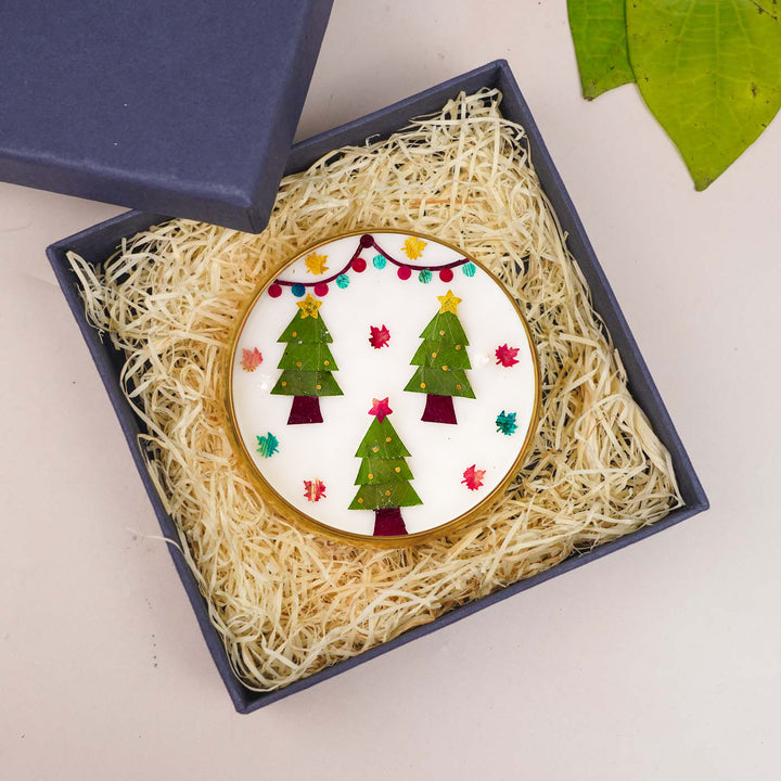 4 Inch | Handmade Pressed Flower Xmas Tree Theme Brass Christmas Candle | Packed in a Gift Box