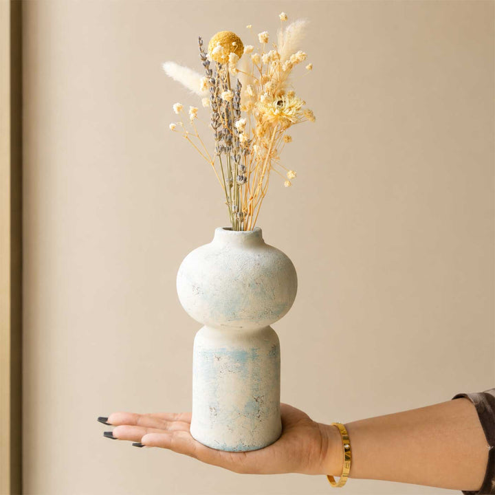 Coastal Bloom Porcelain Vase With Dried Flower Bunch