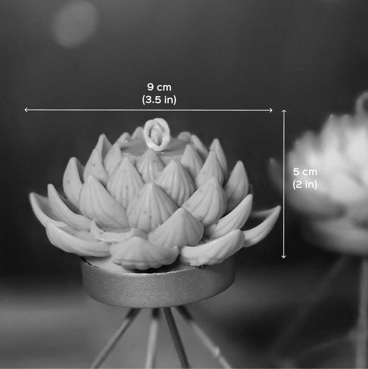 Handmade Kamal Phool Design Soy Wax Scented Candle
