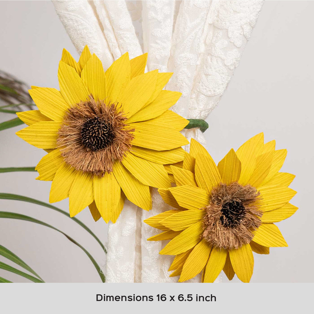 Handmade Sun Flower Design Areca Nut Curtain Tie-Back