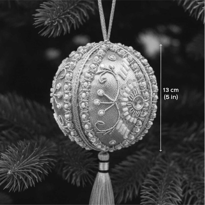 Silver Balls Premium Cotton Zardozi Ornament