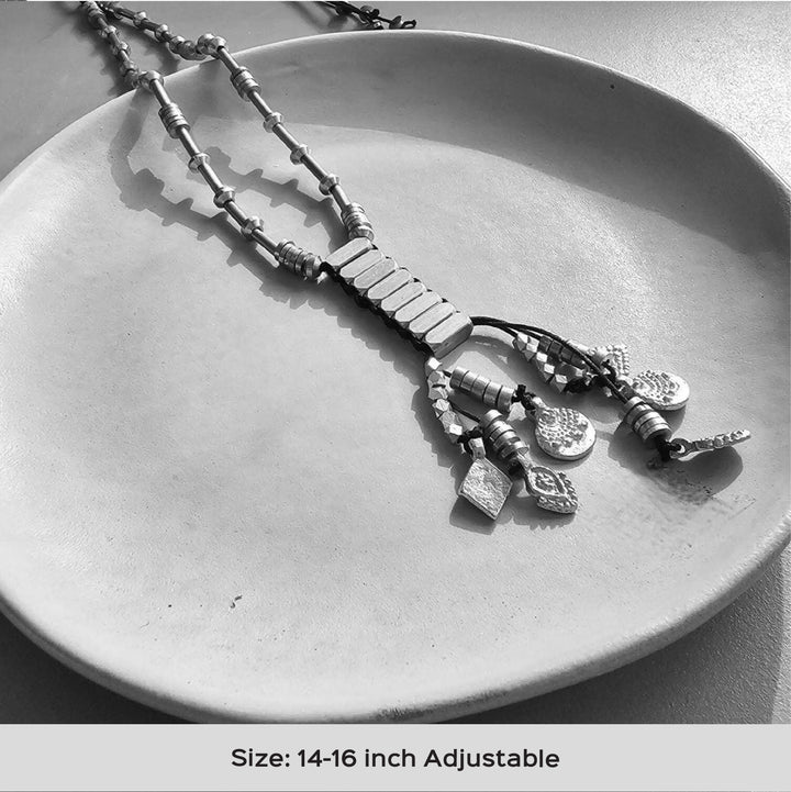 Handmade Golden Gleam Stand Brass Necklace