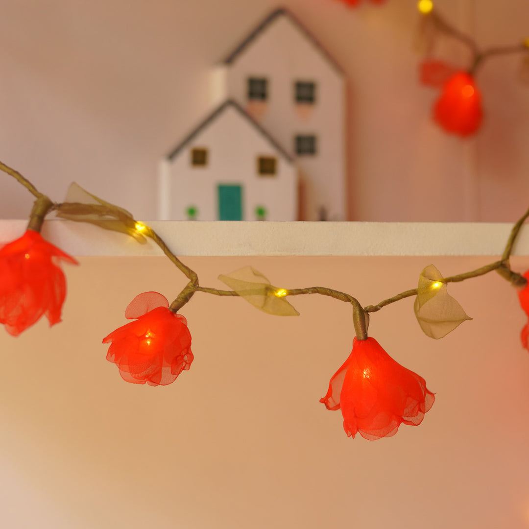 3m, 28 Bulbs | Handcrafted Red Tulip Tissue Flower LED Fairy Lights