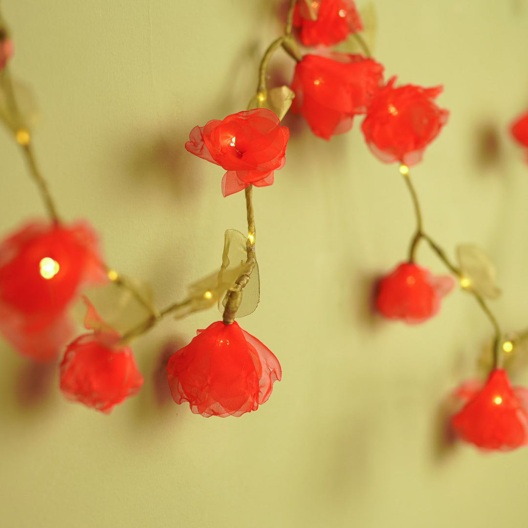 4m, 28 Bulbs | Handcrafted Red Rose Tissue Flower LED Fairy Lights