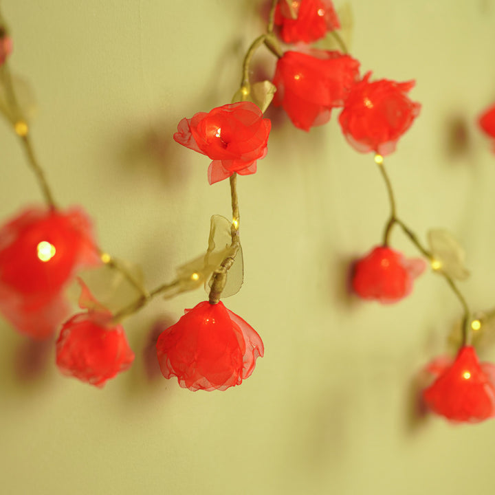 4m, 28 Bulbs | Handcrafted Red Rose Tissue Flower LED Fairy Lights