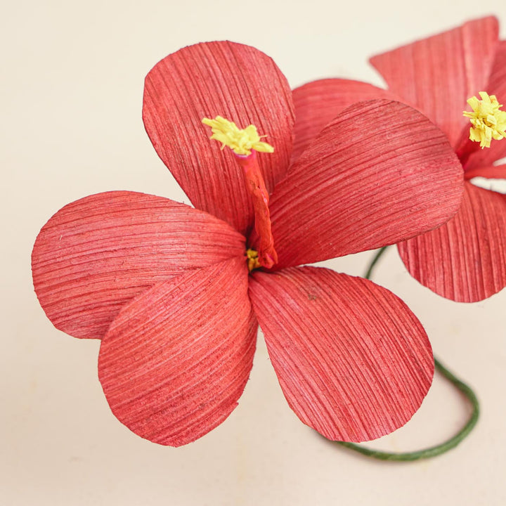 Handmade Hibiscus Design Areca Nut Curtain Tie-Back